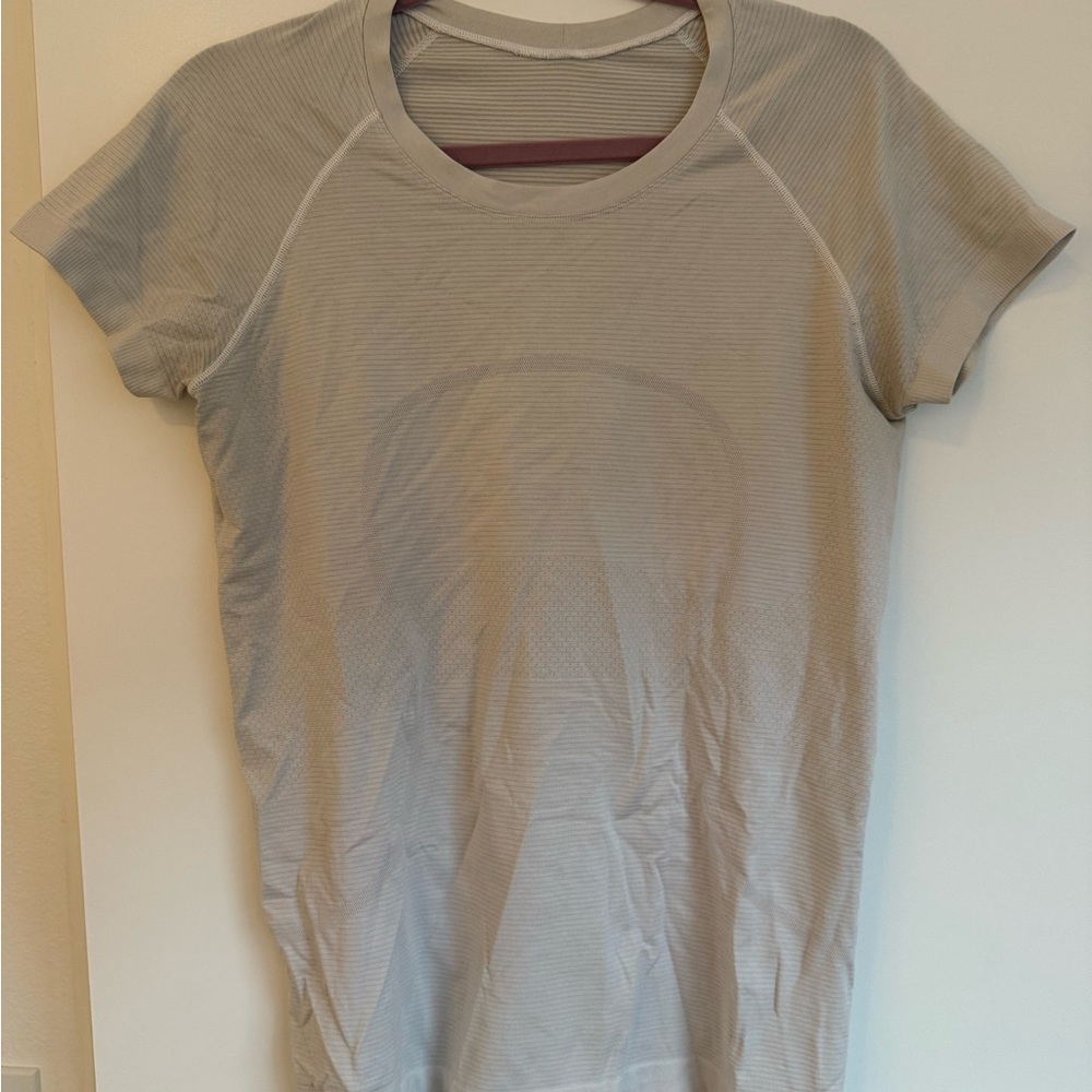 White Lululemon SS Swiftly 10